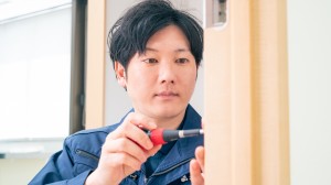 電気工事士の資格を活かしてマンション修繕工事・清掃管理（久留米）