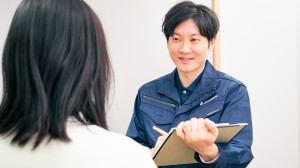 経験不問のあなぶきグループのマンションの居室内装のシンプル修繕