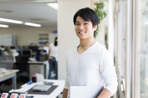 WEBディレクター／技人国の求人