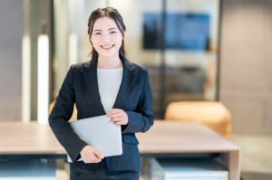 英語書類に携わる貿易事務／技人国の求人