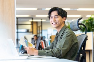 ゲームシステムの設計／技人国の求人