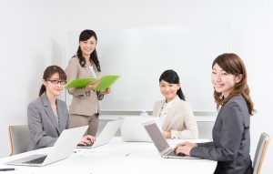 IT製品の英語問合せ対応／技人国の求人