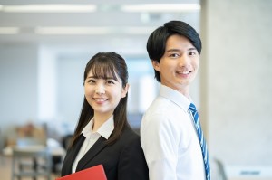 ビザ申請の英語通訳／技人国の求人