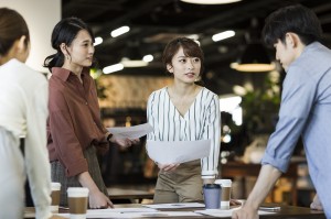 海外出張の手配と英語サポート／技人国の求人