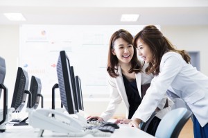 大手メーカーの英語データ管理／技人国の求人