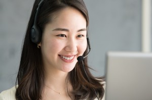 スペイン語・英語のサポート通訳／技人国の求人