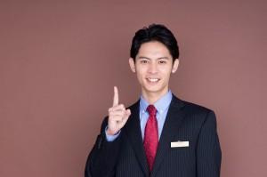 ブランド品の販売と中国語サポート／技人国の求人