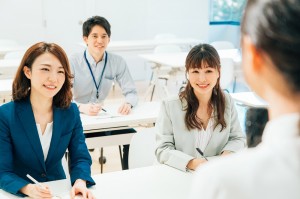 携帯電話の英語問合せ窓口／技人国の求人
