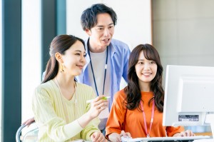航空チケットの韓国語受付／技人国の求人