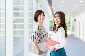 著作権の英語管理／技人国の求人