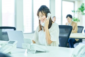 大学授業の英語運用アシスタント／技人国の求人