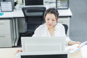 旅行手配に関する英語対応／技人国の求人