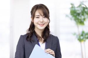 大手メーカーの英語データ管理／技人国の求人