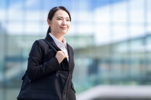 通信に関する英語での業務提案／技人国の求人
