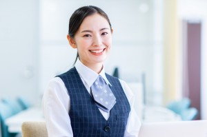 経理の事務サポート／技人国の求人