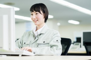 ファッションアイテムの検品／アルバイトの求人