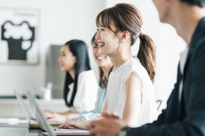 プロジェクトの英語アシスタント／技人国の求人