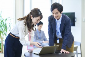 システムサービスの問合せサポート／技人国の求人