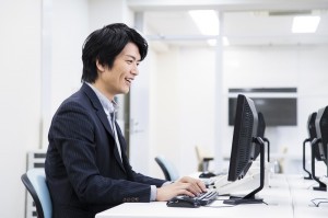 【短期】イベントの英語での問合せ対応／技人国の求人