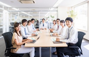 メーカーの海外営業事務／技人国の求人