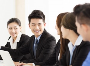 英語の海外営業／技人国の求人