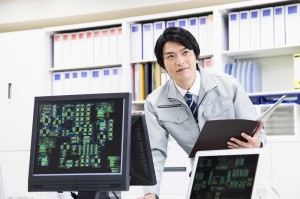 車の内装パーツの設計／技人国の求人