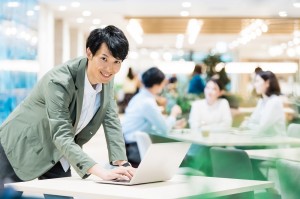 韓国語もしくは英語での発注管理／技人国の求人