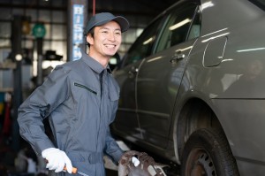 自動車の整備士／技人国の求人