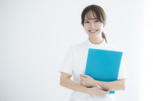 人気クリニックの英語受付／技人国の求人