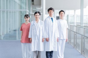 人気クリニックの英語受付／技人国の求人