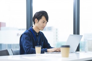 ITのサービスデスク／技人国の求人