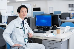 トラクター工場の設備保全／技人国の求人