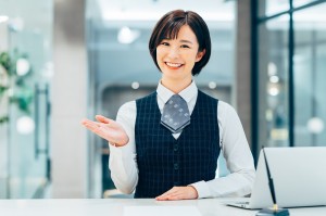給付金（英・中国・韓国・ベトナム・ネパール）窓口／技人国の求人