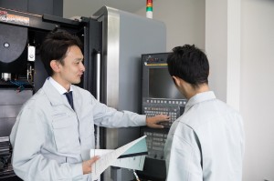インドネシア語の製品通訳／技人国の求人