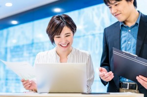 ショールームでの英語・中国語アテンド／技人国の求人