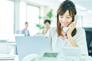 貿易事務の英語アシスタント／技人国の求人