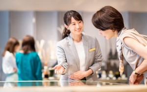 K-POP関連ブランドの接客販売／技人国の求人