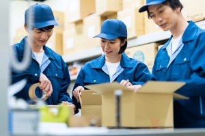 商品チェックとベトナム語通訳のリーダー／アルバイトの求人