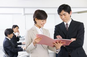 海外の財務経理／技人国の求人