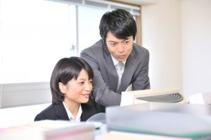 海外の財務経理／技人国の求人