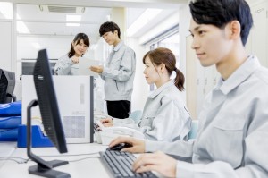 産業機械の電気設計／技人国の求人