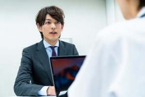 機械メーカーの国内外営業／技人国の求人