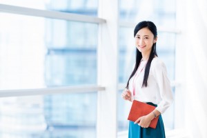 英語のシャドーイングチェック／技人国の求人