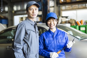 車の整備スタッフ／技人国の求人
