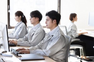 自動車の開発設計／技人国の求人