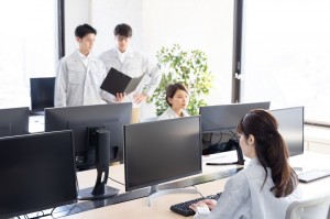 回路設計とベトナム語通訳