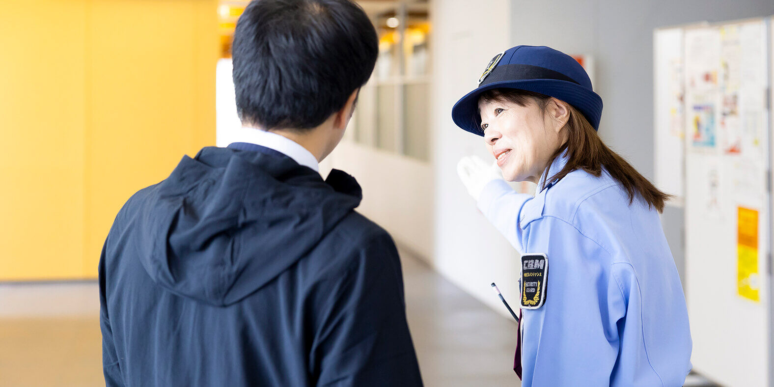 警備スタッフ