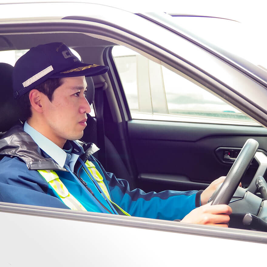 車での警備