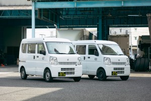 小荷物配送スタッフ