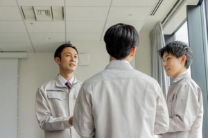 ホームアンテナの設置作業